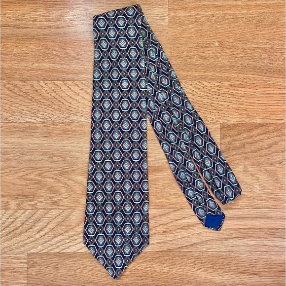 VINTAGE Liberty of London Geometric Print Navy Blue and Red Mens Silk Tie - Picture 1 of 5